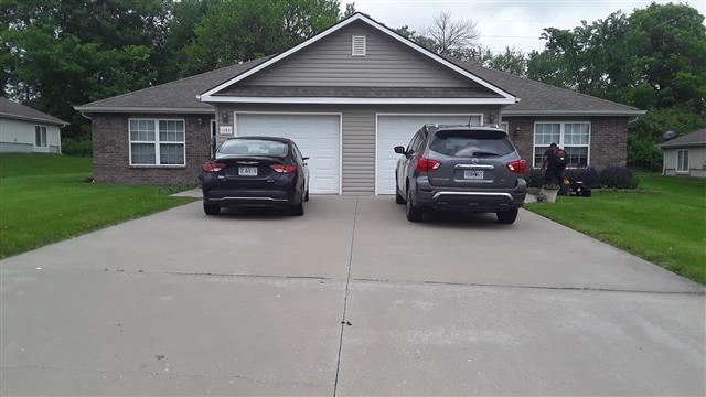 commercial real estate inspector belton mo 1100 1102 fall meadow ln 64012 38.80704100N 94.51666600W bulldog home inspections