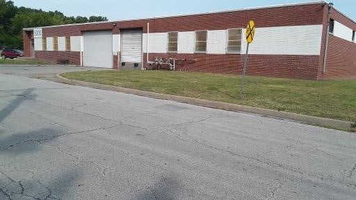 commercial real estate inspector kansas city mo 5000 e 59th st 64130 38.92104300N 94.54987250W bulldog home inspections