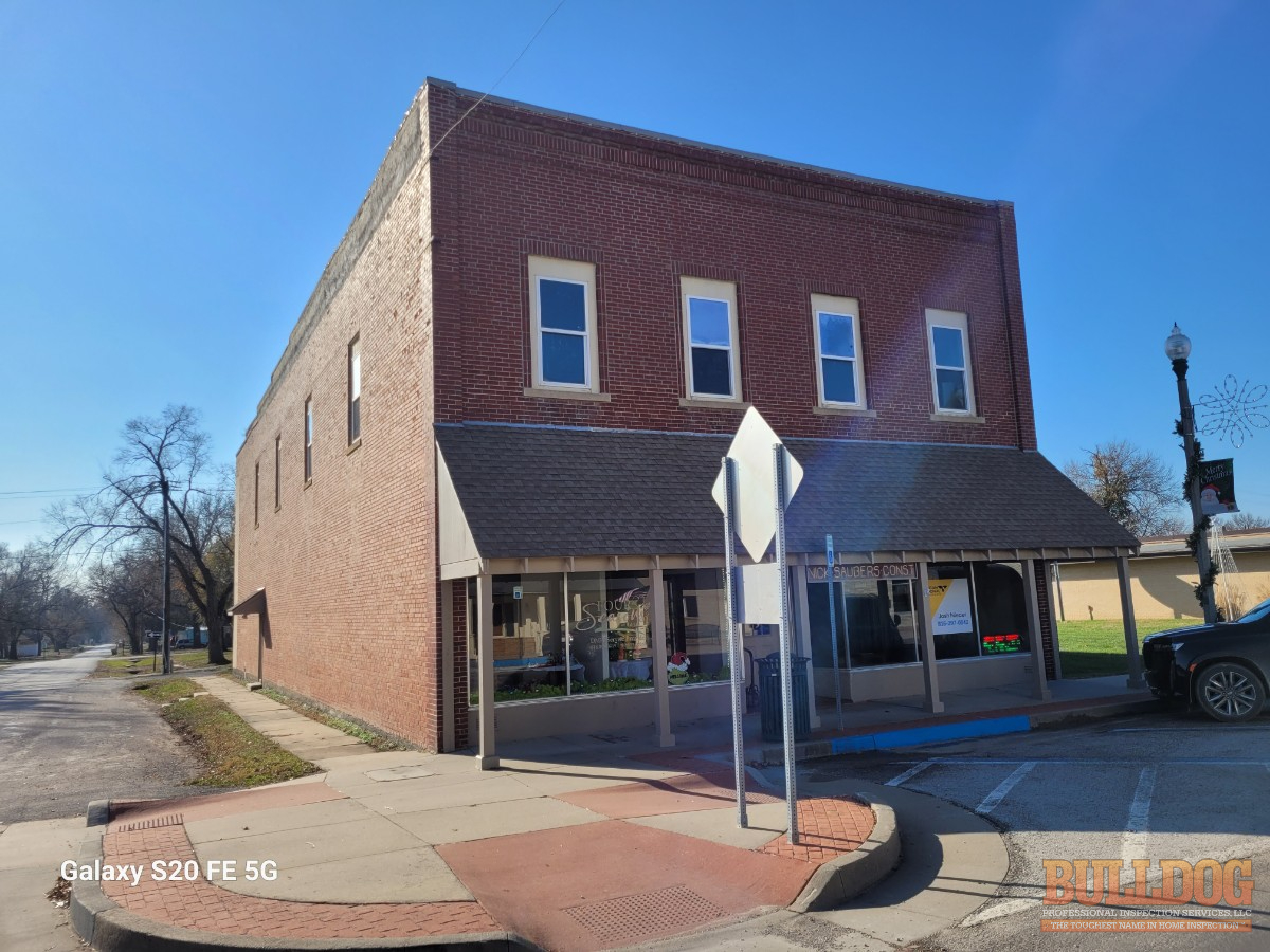 home inspector adrian mo 145 e main st 64720 38.39721100N 94.35103750W bulldog home inspections 20251205 103928