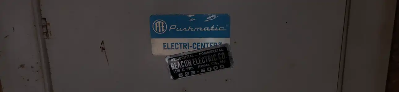 Pushmatic electrical panel in Coves subdivision of Kansas City, MO – 64151 (39.24331510N, 94.63723150W)