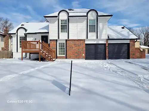 Investment property exterior in South View Manor subdivision of Grandview, MO — 64030 (38.90212940N, 94.49951420W)