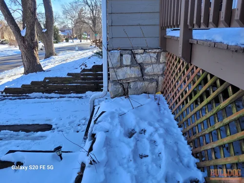 Cracked and shifting stones in Morningside subdivision of Kansas City, MO – 64110 - January 28, 2026 