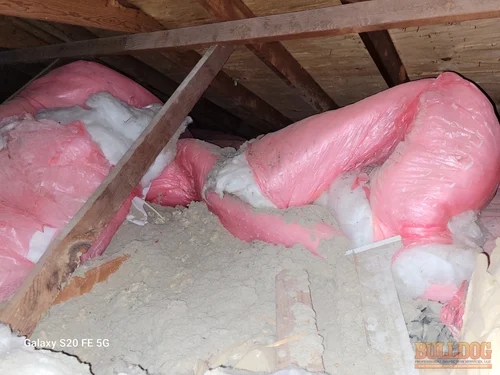Image of polyfill insulation gaps in Terrace Lake Gardens subdivision of Kansas City, MO. 64137